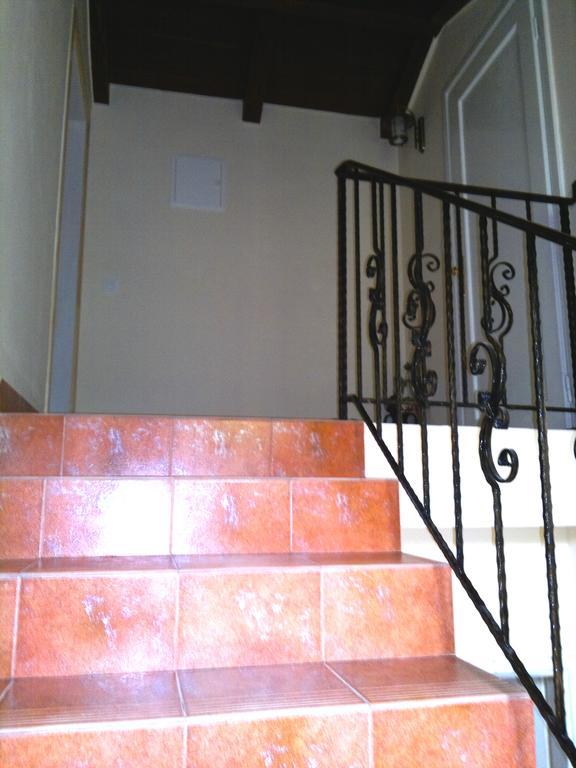 House Rozi Hotel Palit Ngoại thất bức ảnh